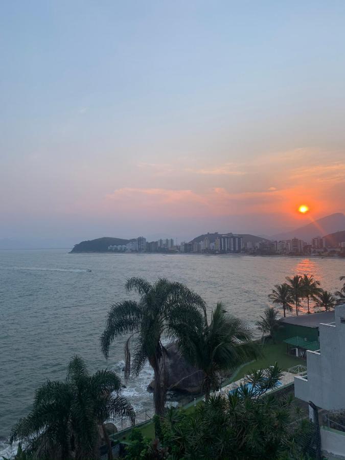 Lindo Duplex Pe Na Areia Com Praia Privativa Карагуататуба Екстериор снимка