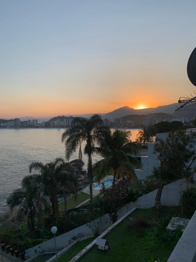 Lindo Duplex Pe Na Areia Com Praia Privativa Карагуататуба Екстериор снимка